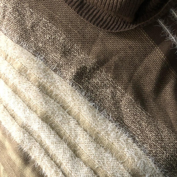 NWT New Directions Poncho / Sweater / Shawl - Picture 5 of 5